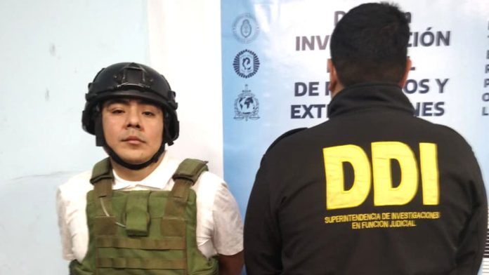 Hoy indagan al narco acusado de ordenar el triple femicidio: la revelación de su circular roja de Interpol