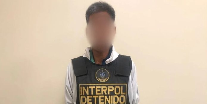Abusó sexualmente de su hijastra por siete años, huyó a Perú y lo capturaron por una foto en redes sociales