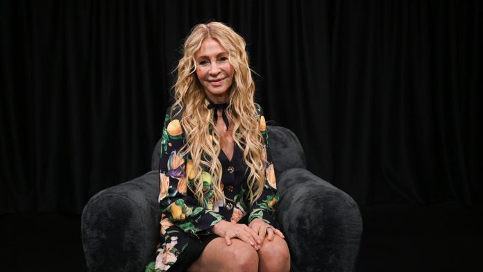 Cris Morena denunció a un acosador y lo allanaron: tenía recortes de los ojos de la productora de tv