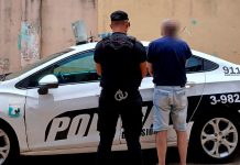 Detuvieron a un hombre de 63 años por filmar a menores con su celular en una cafetería en Posadas