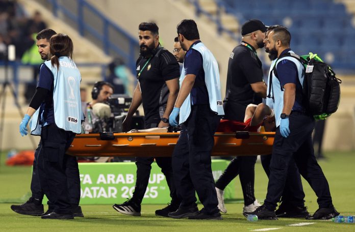 La nueva regla “anti simulación” que impulsará la FIFA para aumentar el tiempo de juego: cuándo se pondrá en marcha