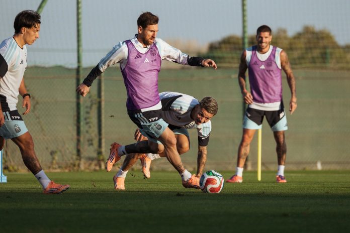 Las novedades en el entrenamiento de la selección argetina: una sorpresa en un 11 titular que tendrá a Lionel Messi