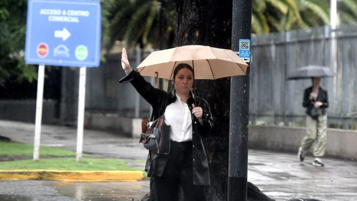 Luego de que desactivaran la alerta en el AMBA, anunciaron lluvias para este fin de semana