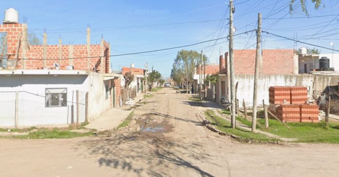 Mataron a tiros a una mujer en González Catán y su hijo de 12 años resultó herido