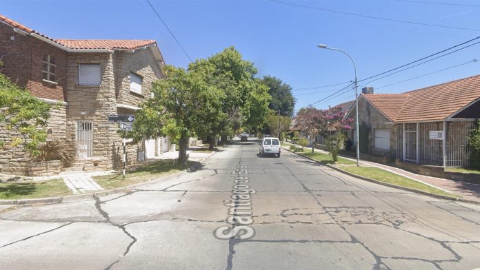 Salieron a cenar, se demoraron por una rueda pinchada y al llegar a su casa la habían desvalijado: “Nos vigilaron”