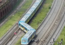 Se descarriló una formación del tren Sarmiento en Liniers: hay heridos y el servicio está interrumpido