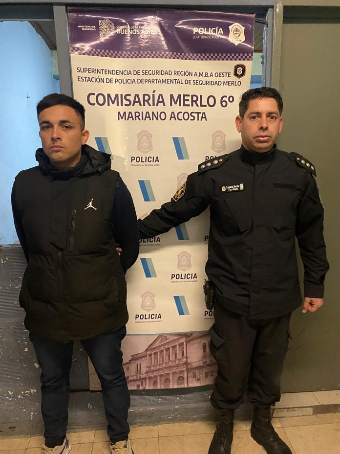 Se entregó el acusado de la patada en la cabeza que dejó inconsciente a un adolescente en una cancha de fútbol en Merlo