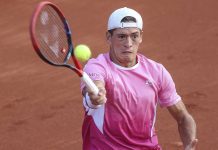 Sebastián Báez no levanta cabeza: se despidió en su debut en el Challenger de Montevideo