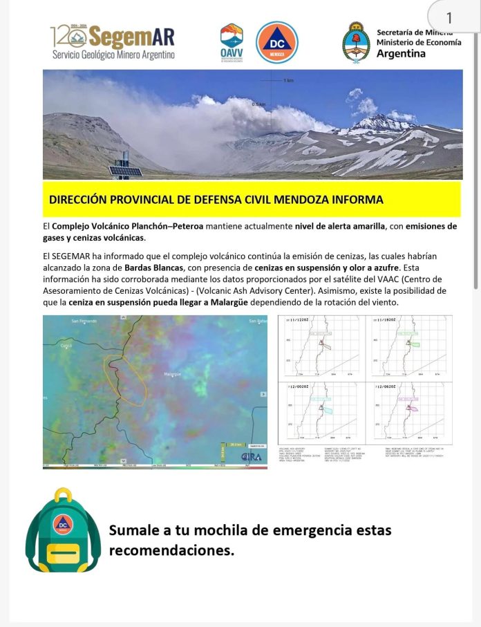 Un volcán volvió a emitir una columna de cenizas y advierten por la presencia de restos en el sur de Mendoza