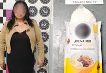 Viajaba a París, pero no pudo abordar el avión: llevaba cocaína en paquetes de granola