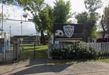 Violencia en el fútbol infantil: un árbitro tuvo que salir escoltado tras ser agredido por padres en Rosario