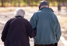 “Cobré $60.000 en diciembre“: un abogado jubilado presentó amparo tras perder el subsidio a la obra social