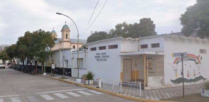 Córdoba: iban de viaje de egresados, los choferes dieron positivo en alcoholemia y sus reemplazos tampoco pasaron el test