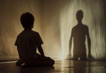 Un hombre de 73 años abusó sexualmente de sus tres hijas menores de edad y la Justicia lo condenó a 12 años de prisión