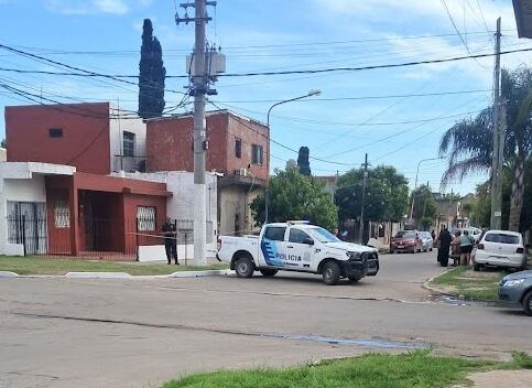 Una jubilada murió de un infarto al ser asaltada por delincuentes en su casa de González Catán