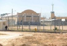 Atraparon a un guardiacárceles que quiso ingresar droga a un penal de Córdoba, presentada como embutido