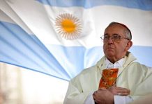 El colaborador más cercano del papa Francisco reveló por qué no visitó Argentina durante su pontificado