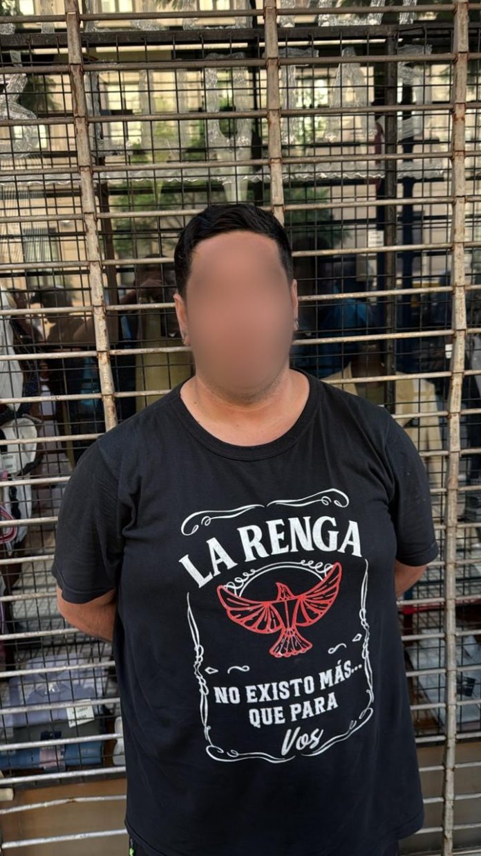 Protestaba en el Congreso y lo detuvieron por el ataque con bombas molotov del 11 de febrero