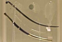 Ya se puede visitar gratis el sable corvo de San Martín: lugar, días y horarios