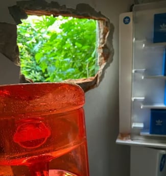 “A ver si aprendiste choreando conmigo”: cayó una banda de boqueteros que robó una relojería en Lomas de Zamora