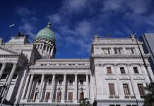 Alerta por una amenaza de bomba en el Congreso de la Nación: ya trabaja la Brigada de Explosivos