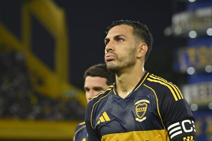 Boca Juniors buscará volver al triunfo en su visita a Lanús por el Torneo Apertura: hora, TV y formaciones