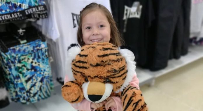 Condenaron a 23 años y 4 meses de prisión al adolescente acusado de matar a Kim Gómez