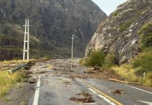 Continua el fuerte temporal en Mendoza: derrumbes, viviendas inundas y 30 personas varadas