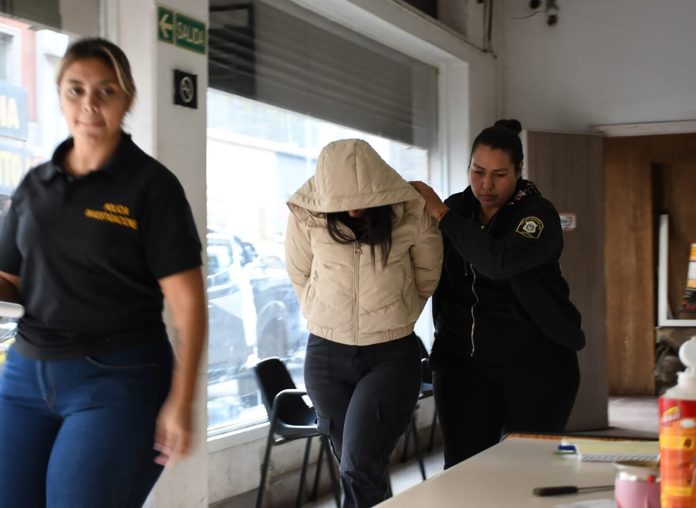 Denunció falsamente a dos hombres por violación, la condenaron y cumplirá la pena en libertad