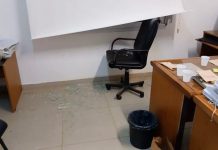 Destrozos e intento de incendio en un tribunal luego de que un jurado absolviera a un acusado por un choque fatal