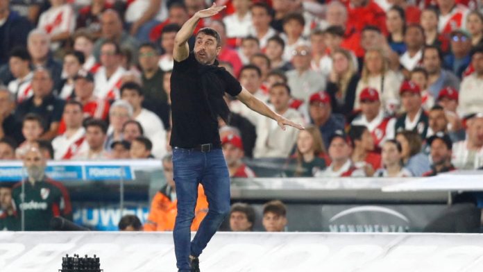 Eduardo Coudet llegó a la Argentina para ser presentado como nuevo entrenador de River Plate