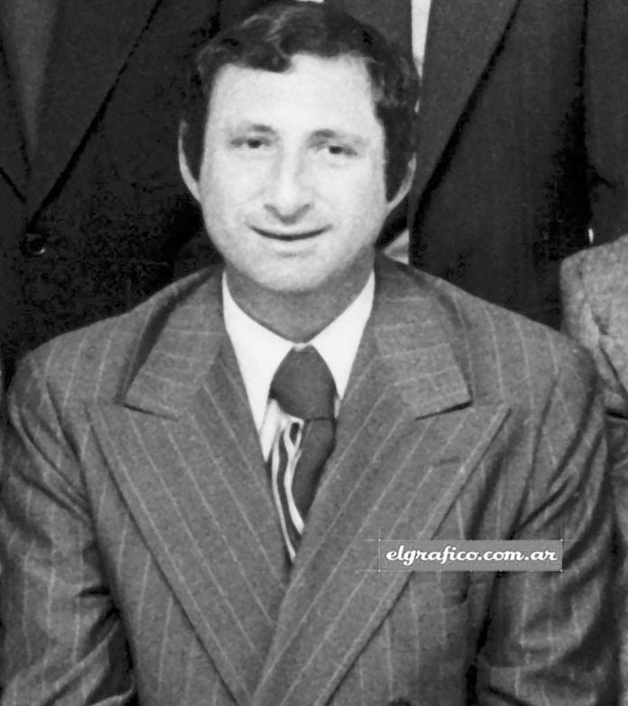 Ernesto Cherquis Bialo retratado en cinco historias mínimas: el boxeo, la redacción de “El Gráfico” y la ética periodística