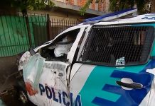 Furiosa persecución y choque en Wilde: un patrullero y un auto terminaron subidos a la vereda