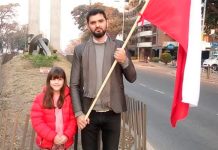 La promesa que unió dos continentes y tardó casi un siglo en cumplirse: “Fue posible por una foto con mi hija que se hizo viral”