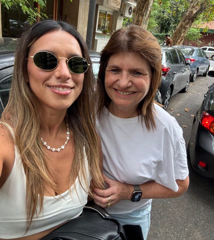 Agostina Páez habló sobre los gestos racistas que hizo su padre: “Siento que soy su mamá”