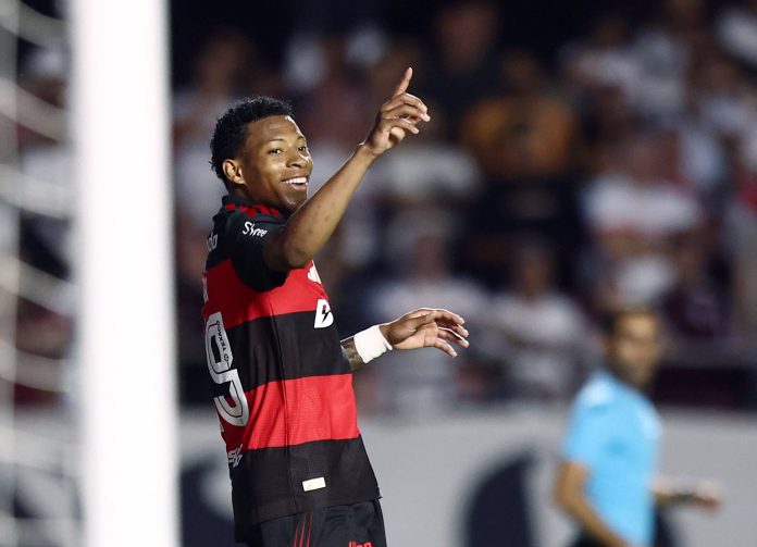 Escándalo en Brasil con una estrella del Flamengo que jugará el Mundial: salidas nocturnas y actos de indisciplina en la concentración
