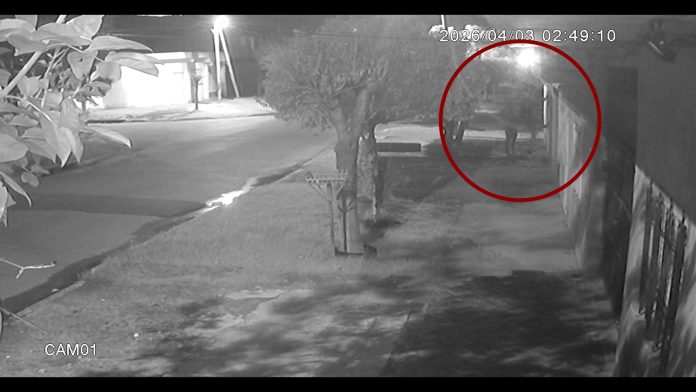 Salvaje entradera a una jubilada en La Matanza: la torturaron durante casi dos horas, la desvalijaron y huyeron en su camioneta