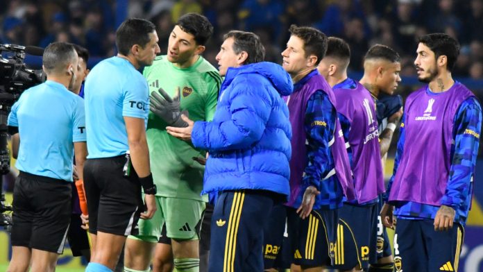 Conmebol dio a conocer los audios del VAR de Boca-Cruzeiro: el gol anulado a Merentiel y la mano de Lucas Romero