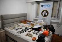 La Policía de la Ciudad detuvo a “Los Cerrajeros”: tenían más de 150 llaves duplicadas y sumaban 19 antecedentes