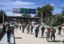 Un paro de transportistas bolivianos bloqueó el paso internacional entre La Quiaca y Villazón