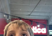 Desesperada búsqueda en Venezuela de Lucas Gámez, un nene argentino de 8 años que desapareció tras el doble terremoto