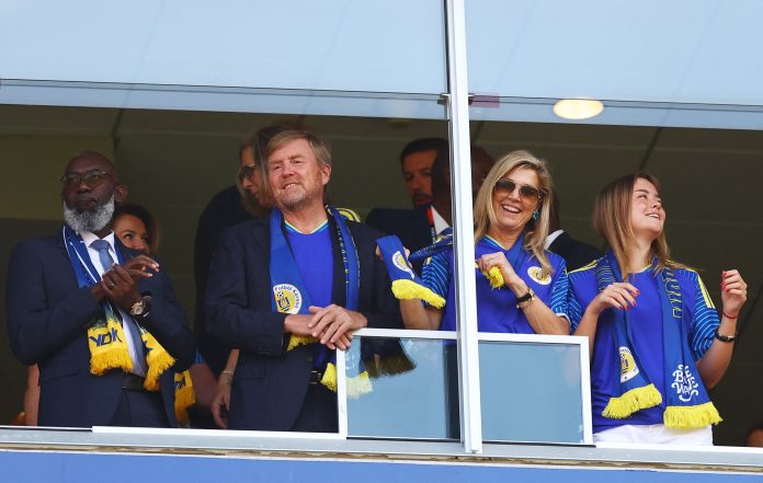 La reina Máxima celebró el histórico empate de Curazao en el Mundial: el baile junto al Rey y los jugadores en el vestuario