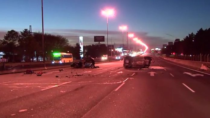 Una nena murió y tres personas resultaron heridas tras un violento choque en la autopista Panamericana