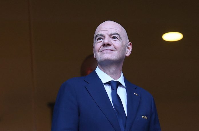 Infantino condenó los dichos contra Mbappé de una senadora paraguaya: “Necesitamos luchar contra el racismo y derrotarlo todos juntos”