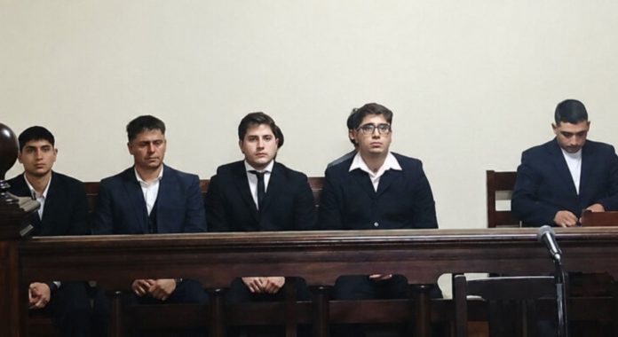 Todos los acusados de violar en grupo a una menor en Bahía Blanca fueron condenados a siete años de prisión