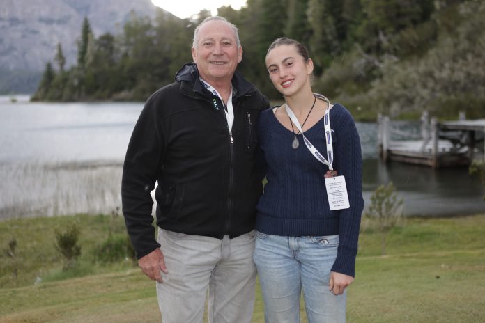 Juan Manuel Fangio II corrió un clásico con su hija y analizó a Colapinto en la Fórmula 1: “En 2026 demostrará lo que realmente sabe”