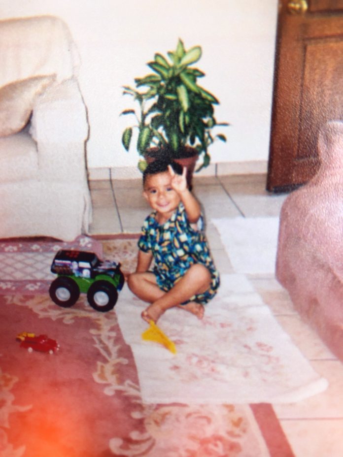 La sinceridad de Jay Solorio, conductor de una Monster Truck: “Me desespero cuando salgo y me subo a mi auto normal, es como de juguete”