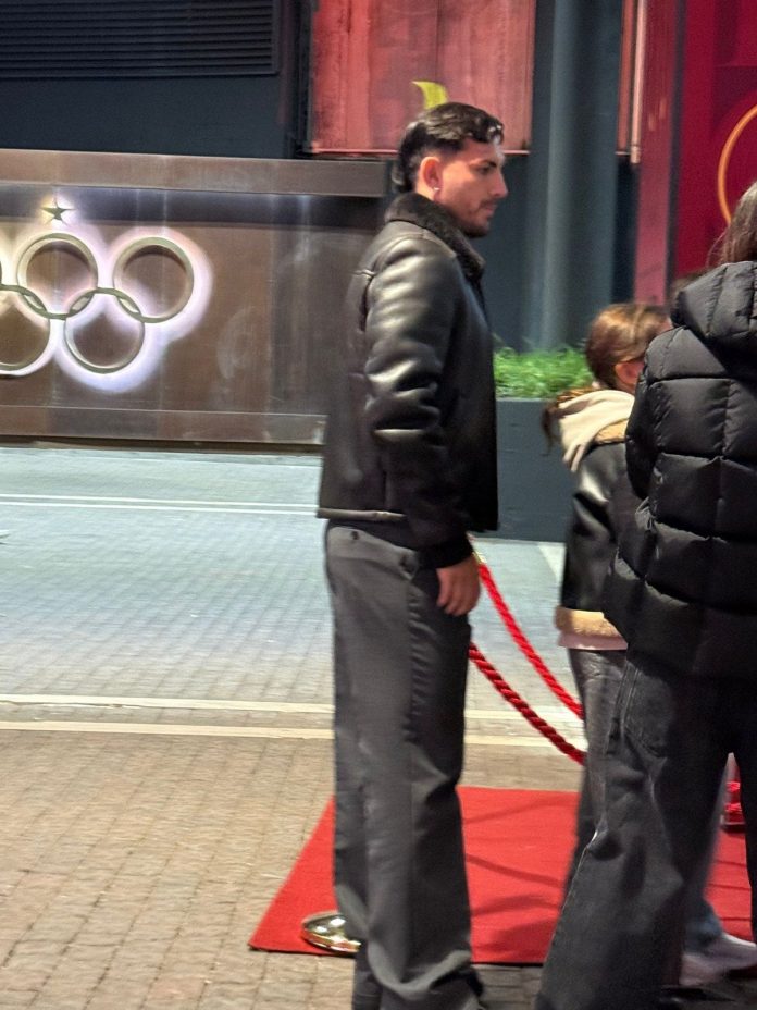 ¿Operativo seducción? Leandro Paredes viajó a Italia y vio jugar a Paulo Dybala en la Roma