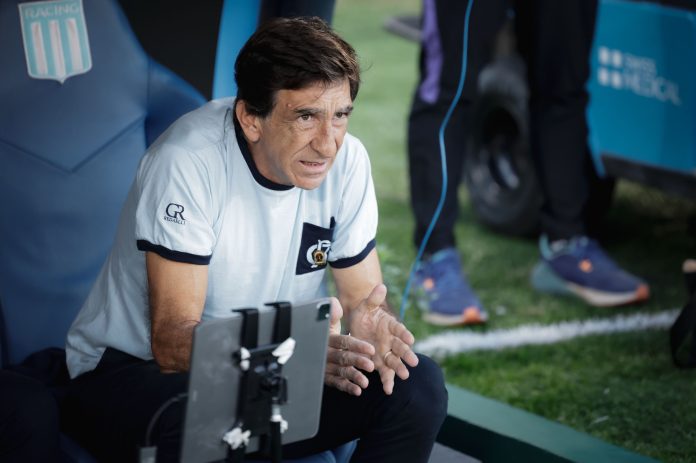 Racing anunció la renovación de Gustavo Costas: “Seguimos por todo”