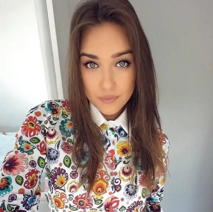 Куртизанки и секс-игрушки: Приятное наслаждение или необходимость для глубокого горла?